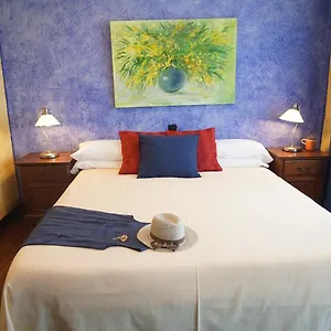 2* Hotel Tikar